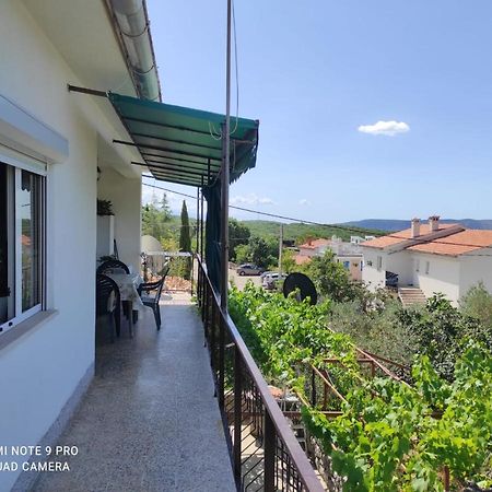 Apartments Marica Krk Town Exterior foto