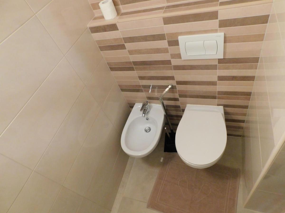 Apartments Marica Krk Town Exterior foto