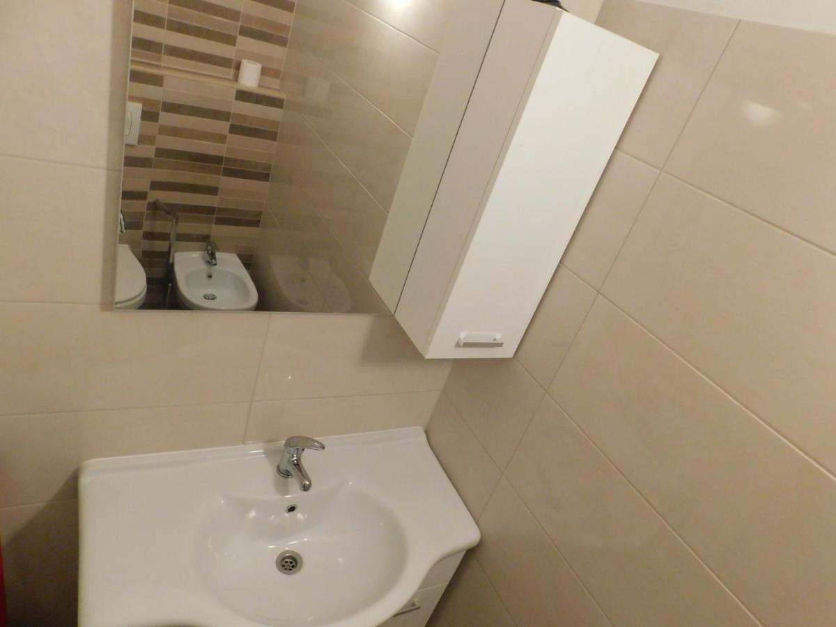 Apartments Marica Krk Town Exterior foto